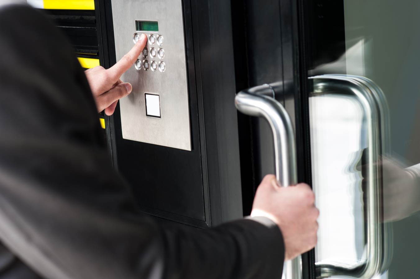 Commercial Locksmiths Service
